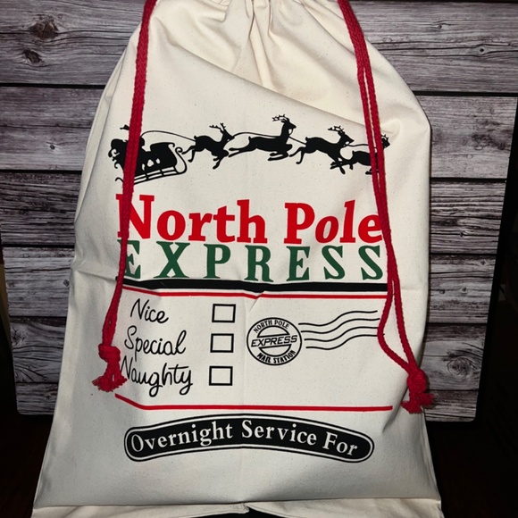 Brand new Santa sacks - Picture 2 of 2